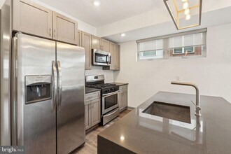 411 W Berks St in Philadelphia, PA - Building Photo - Building Photo