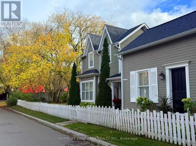 property at 15 Station Ln