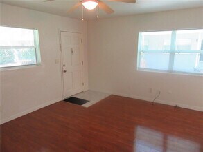 5916 5th Ave N in St. Petersburg, FL - Building Photo - Building Photo
