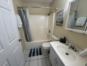5080 Gautier Vancleave Rd in Gautier, MS - Building Photo - Building Photo