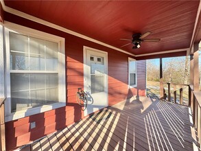 171 Madison 2415 in Huntsville, AR - Building Photo - Building Photo