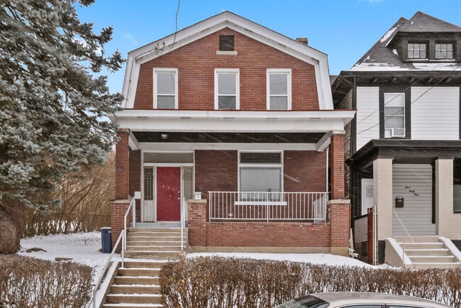 property at 439 Kingsboro St