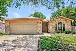 6366 Twilight Cir in Fort Worth, TX - Building Photo