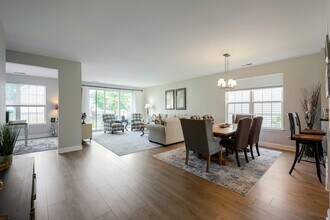 11895 Bloomfield Dr in Huntley, IL - Building Photo - Building Photo