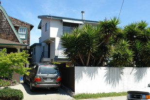 1927 Stuart St Apartments