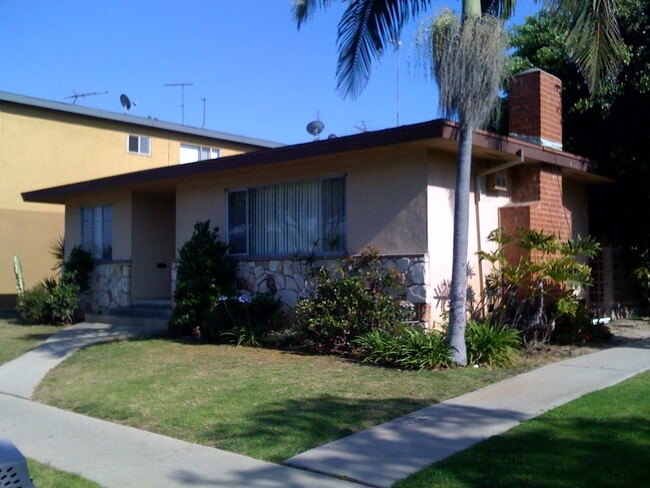 2812 W El Segundo Blvd, Unit 2812