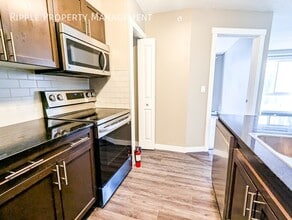 20 Kincora Glen Park NW in Calgary, AB - Building Photo - Building Photo