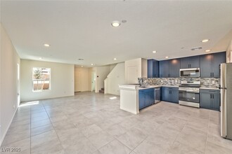 3652 Bitonto Ln in Henderson, NV - Building Photo - Building Photo