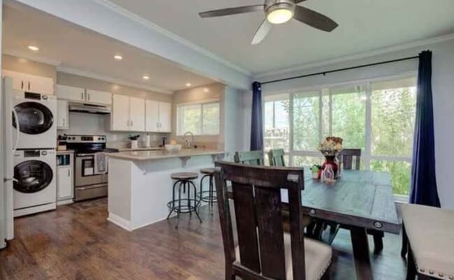 property at 3220 Merrill Dr