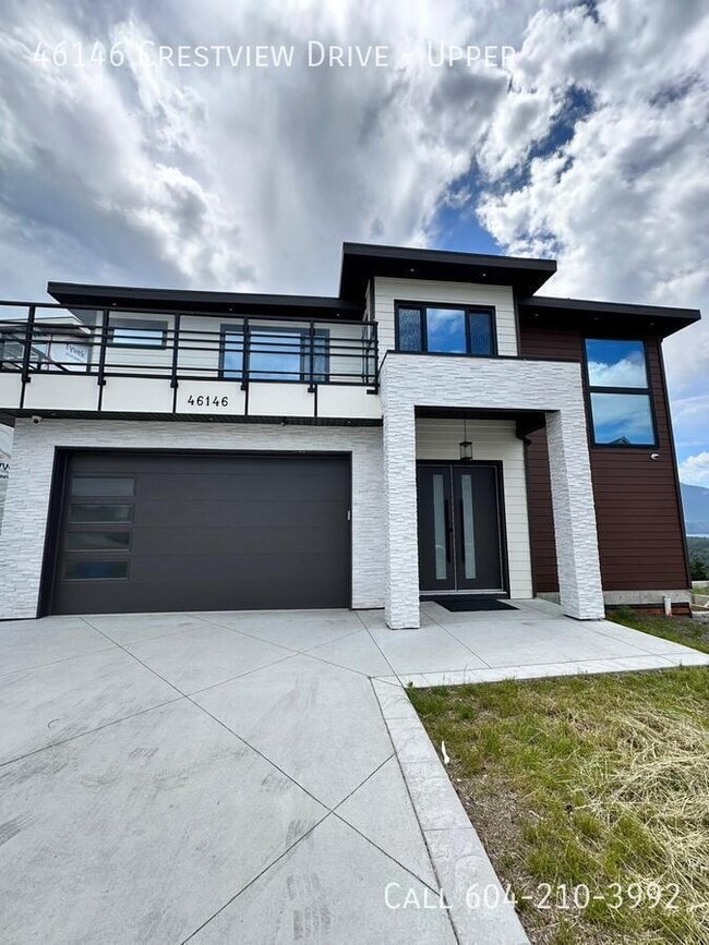 46146 Crestview Dr in Chilliwack, BC - Building Photo - Building Photo