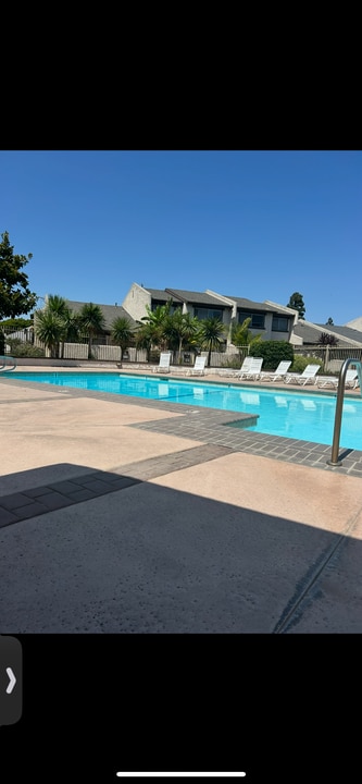 800 Coriander Dr in Torrance, CA - Foto de edificio