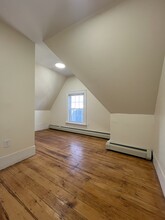 49 Forbes St, Unit 3 in Boston, MA - Building Photo - Building Photo