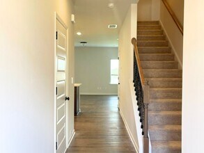 708 Shetland Trl in Cartersville, GA - Foto de edificio - Building Photo