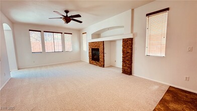 7965 Limestone Arch Ave in Las Vegas, NV - Building Photo - Building Photo