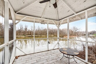 2222 E 75th St, Unit 00 - 00210 in Indianapolis, IN - Building Photo - Building Photo