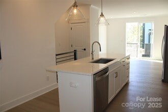 1340 Hamilton St in Charlotte, NC - Building Photo - Building Photo