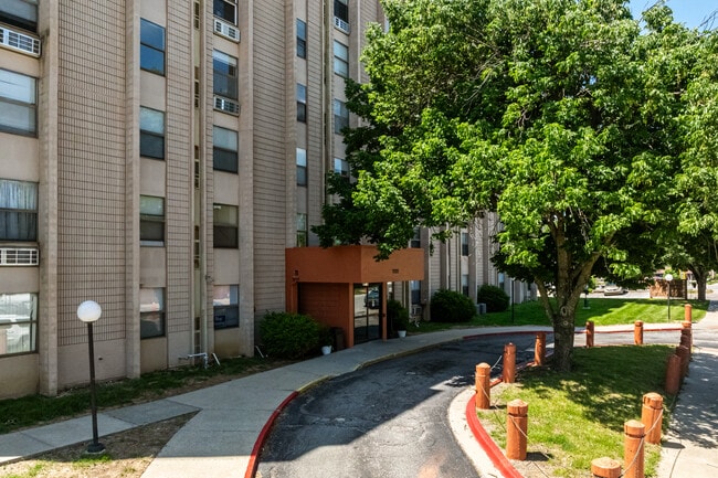 Riverview Apartments