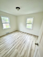 4022 N 42nd St in Omaha, NE - Building Photo - Building Photo