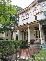 3416 Baring St, Unit Unit 3R in Philadelphia, PA - Building Photo