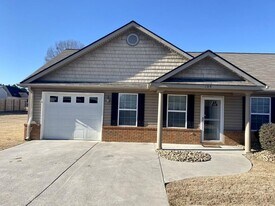 504 Cedar Creek Dr in Rossville, GA - Building Photo