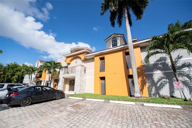 property at 64 Isle of Venice Dr