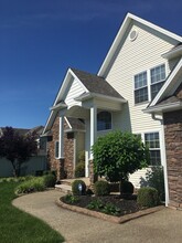 107 McClendon Hills Ln in Elizabethtown, KY - Foto de edificio - Building Photo