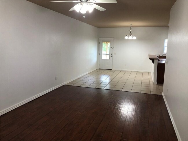 3204 SW Windrift Ave in Bentonville, AR - Building Photo - Building Photo