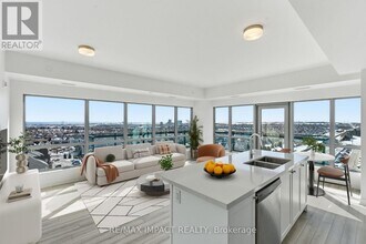 55 Clarington Blvd in Bowmanville, ON - Building Photo - Building Photo