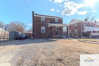5615 Queens Chapel Rd in Hyattsville, MD - Building Photo - Building Photo
