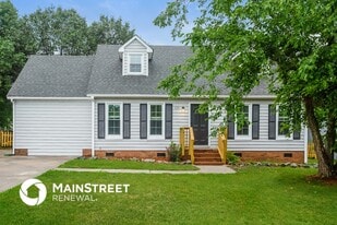 3331 Farm Lake Dr SW in Concord, NC - Building Photo