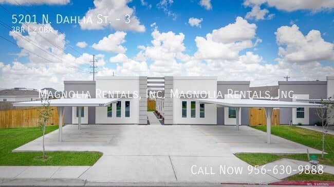 property at 5201 N Dahlia St