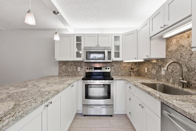 property at 825 Center St