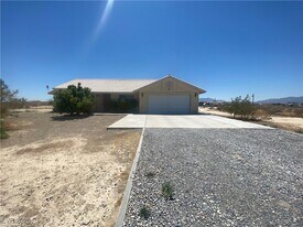 2141 W Scales Wy in Pahrump, NV - Building Photo