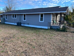 115 Gates St in Sumter, SC - Foto de edificio - Building Photo