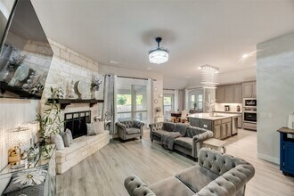 2606 Gavin Dr, Unit 311 in Mansfield, TX - Building Photo - Building Photo