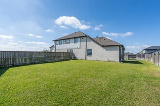 13210 Wood Leaf Pk in Tomball, TX - Building Photo - Building Photo