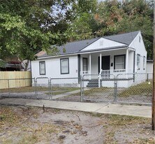 1851 E 24th St in Jacksonville, FL - Building Photo