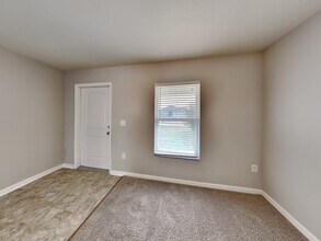 4189 High Ridge Ave in Spring Hill, FL - Building Photo - Building Photo