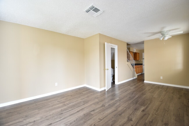 201 Belle Terre Blvd in La Place, LA - Building Photo - Building Photo