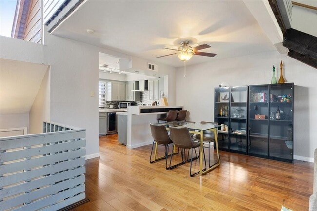 property at 727 Davis Rd