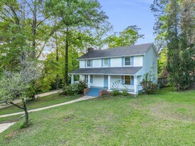 1609 Chickasaw Dr in Columbus, MS - Building Photo