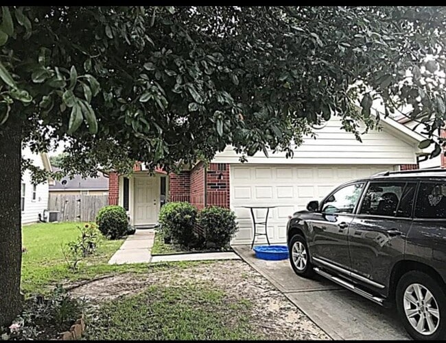 property at 20711 Sycamore Wood Dr