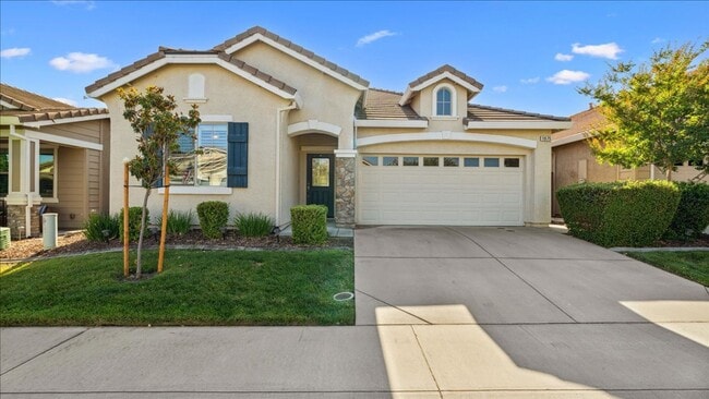 property at 1875 Verrazona Dr