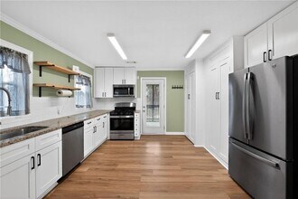 871 Hargis St SE in Atlanta, GA - Building Photo - Building Photo