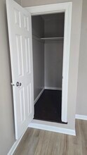 4401 Irving Ave N, Unit 1610 in Minneapolis, MN - Building Photo - Building Photo