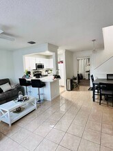 130 Cypress Way W in Palm Springs, FL - Building Photo - Building Photo