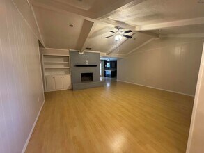 4422 McNiel Ave in Wichita Falls, TX - Building Photo - Building Photo