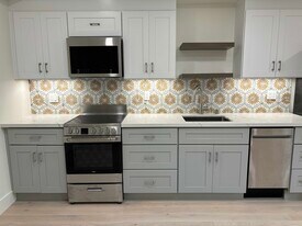 3763 Cesar Chavez St in San Francisco, CA - Building Photo