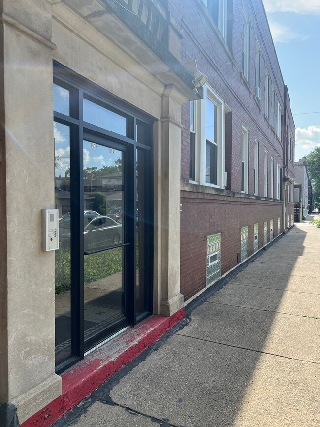 3639 W Thomas St in Chicago, IL - Building Photo - Building Photo
