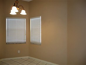 1427 Kinsmere Dr in Trinity, FL - Building Photo - Building Photo